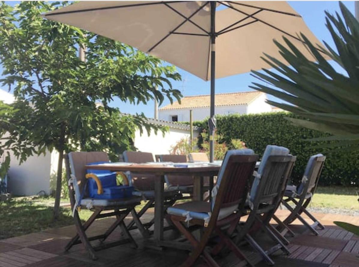 Maison De Campagne Chez Trabou Et Loulou 20 Min De La Rochelle Aigrefeuille-dʼAunis Eksteriør bilde